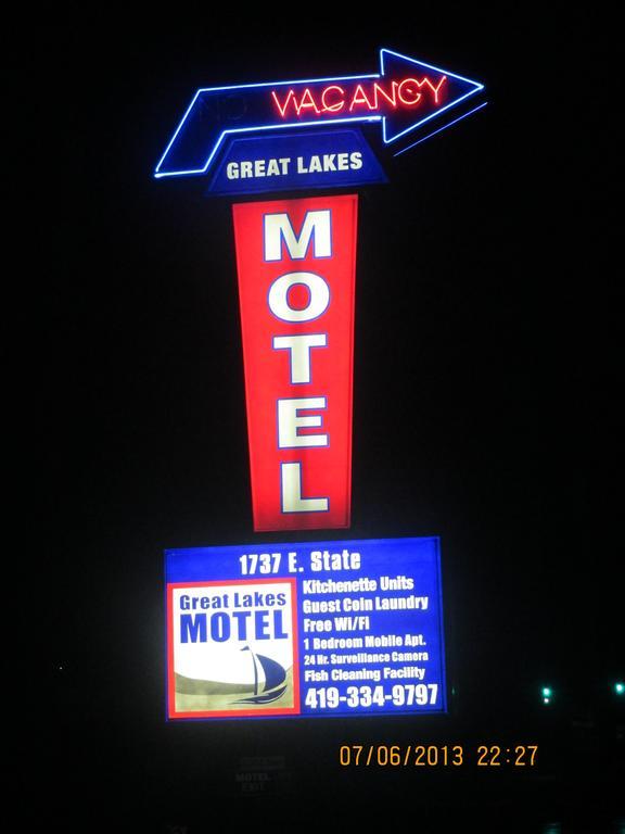 Great Lakes Motel Fremont Extérieur photo