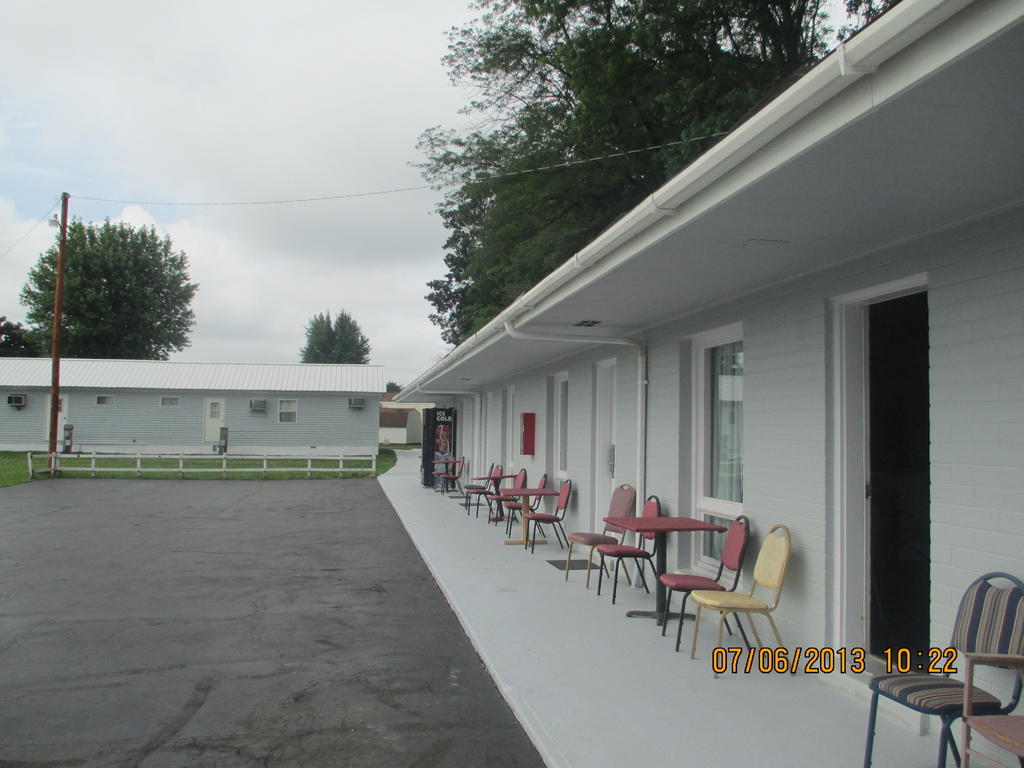 Great Lakes Motel Fremont Extérieur photo