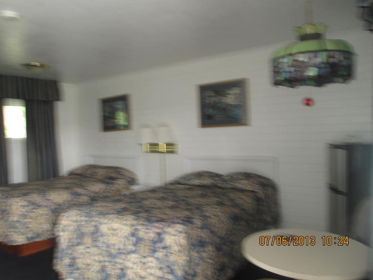 Great Lakes Motel Fremont Extérieur photo